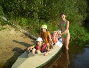 Kayaks with children's vests.